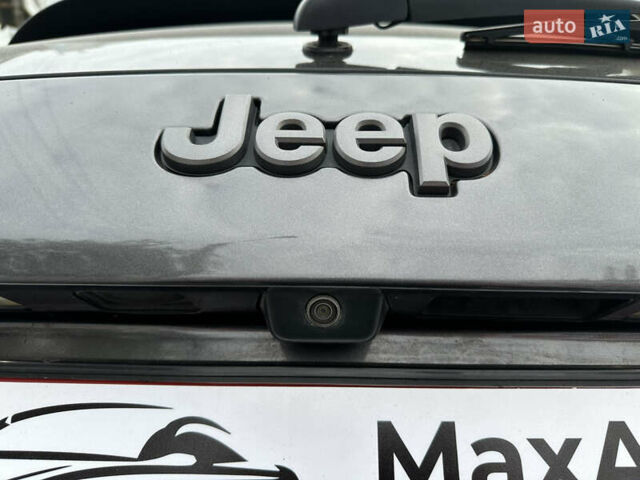 Джип Чероки 2019 в Черкассах на Automoto.ua Серый Джип Чероки, объемом двигателя 3.2 л и пробегом 70 тыс. км за 21500 $, фото 23 на Automoto.ua