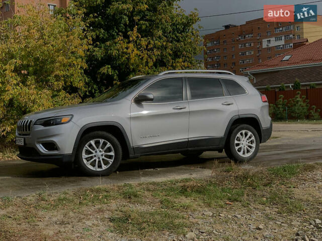 Сірий Джип Cherokee, об'ємом двигуна 2.36 л та пробігом 139 тис. км за 16800 $, фото 6 на Automoto.ua