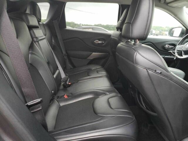 Сірий Джип Cherokee, об'ємом двигуна 2.4 л та пробігом 56 тис. км за 3900 $, фото 8 на Automoto.ua