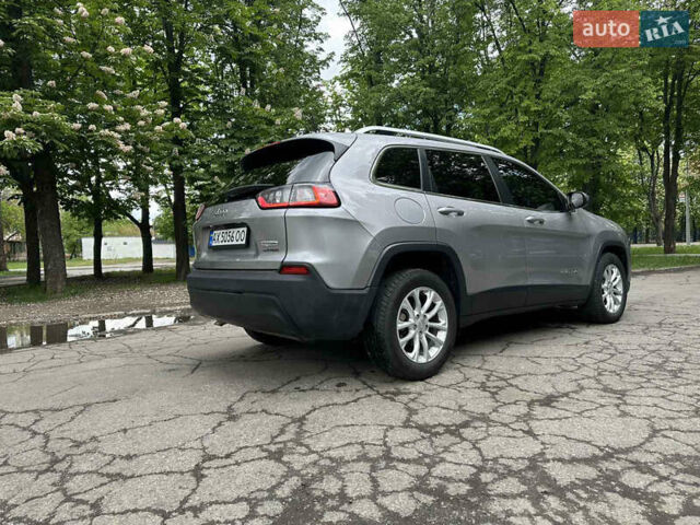 Серый Джип Чероки, объемом двигателя 2.36 л и пробегом 139 тыс. км за 16600 $, фото 11 на Automoto.ua