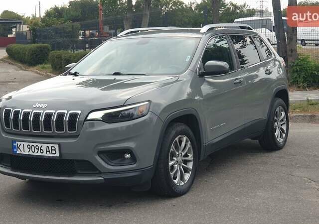 Серый Джип Чероки, объемом двигателя 3.24 л и пробегом 61 тыс. км за 19000 $, фото 10 на Automoto.ua