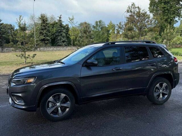 Сірий Джип Cherokee, об'ємом двигуна 3.2 л та пробігом 11 тис. км за 22799 $, фото 6 на Automoto.ua