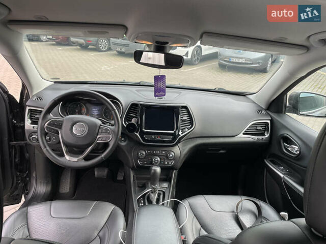 Сірий Джип Cherokee, об'ємом двигуна 2.36 л та пробігом 160 тис. км за 16500 $, фото 17 на Automoto.ua