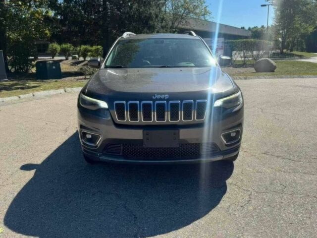 Серый Джип Чероки, объемом двигателя 3.2 л и пробегом 35 тыс. км за 3500 $, фото 1 на Automoto.ua