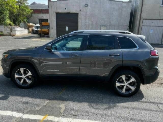 Джип Чероки 2019 в Житомире на Automoto.ua Серый Джип Чероки, объемом двигателя 3.2 л и пробегом 50 тыс. км за 5700 $, фото 3 на Automoto.ua