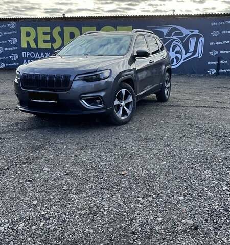 Серый Джип Чероки, объемом двигателя 3.2 л и пробегом 182 тыс. км за 14800 $, фото 5 на Automoto.ua