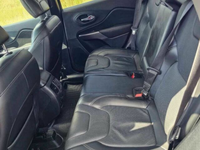 Сірий Джип Cherokee, об'ємом двигуна 3.2 л та пробігом 48 тис. км за 6700 $, фото 12 на Automoto.ua