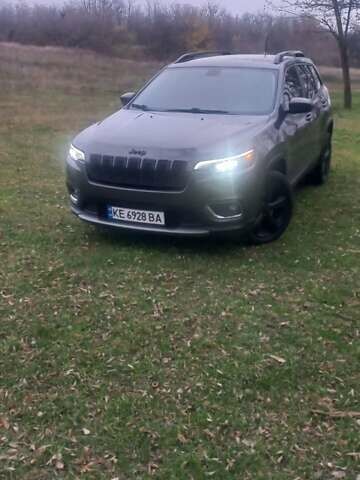 Серый Джип Чероки, объемом двигателя 2.36 л и пробегом 118 тыс. км за 16500 $, фото 17 на Automoto.ua