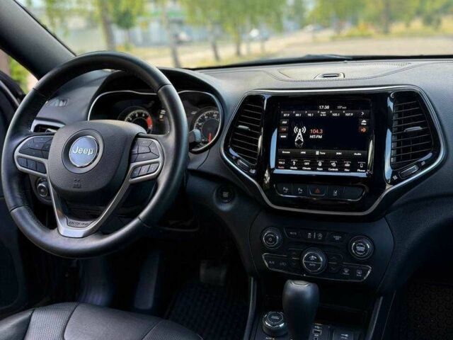 Сірий Джип Cherokee, об'ємом двигуна 3.2 л та пробігом 11 тис. км за 22799 $, фото 12 на Automoto.ua