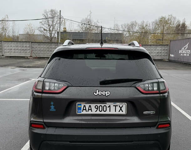 Сірий Джип Cherokee, об'ємом двигуна 2.36 л та пробігом 114 тис. км за 15899 $, фото 5 на Automoto.ua