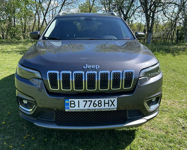 Сірий Джип Cherokee, об'ємом двигуна 3.24 л та пробігом 31 тис. км за 22900 $, фото 7 на Automoto.ua