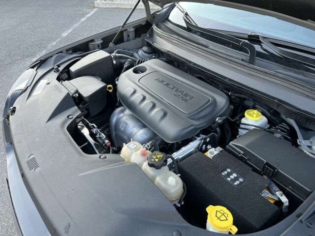 Серый Джип Чероки, объемом двигателя 2.4 л и пробегом 123 тыс. км за 16500 $, фото 12 на Automoto.ua