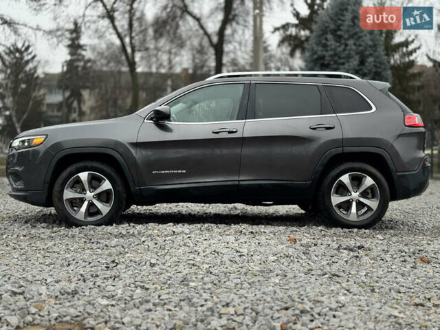Серый Джип Чероки, объемом двигателя 3.2 л и пробегом 132 тыс. км за 17350 $, фото 12 на Automoto.ua