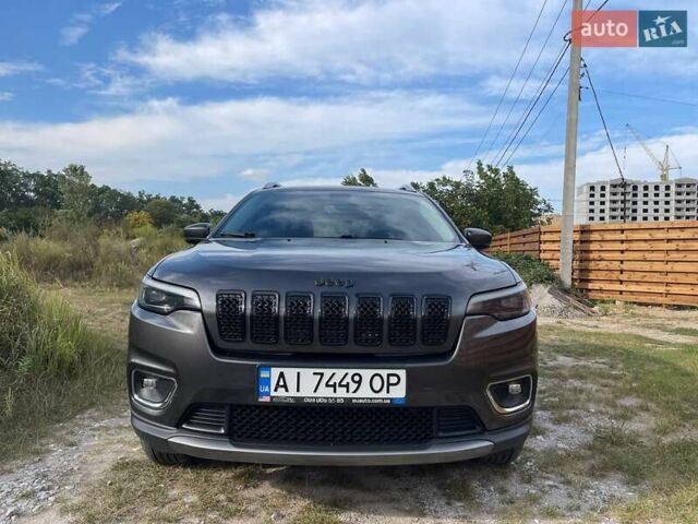 Серый Джип Чероки, объемом двигателя 3.2 л и пробегом 122 тыс. км за 18499 $, фото 7 на Automoto.ua