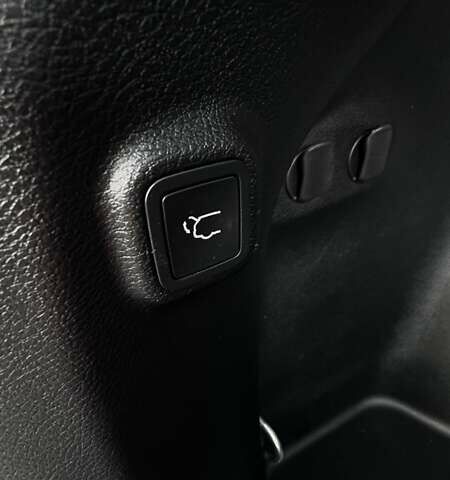 Серый Джип Чероки, объемом двигателя 3.2 л и пробегом 182 тыс. км за 14800 $, фото 9 на Automoto.ua