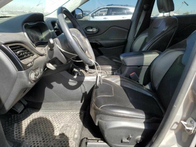 Серый Джип Чероки, объемом двигателя 2.4 л и пробегом 59 тыс. км за 2800 $, фото 6 на Automoto.ua