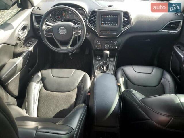 Сірий Джип Cherokee, об'ємом двигуна 2.36 л та пробігом 155 тис. км за 2400 $, фото 7 на Automoto.ua