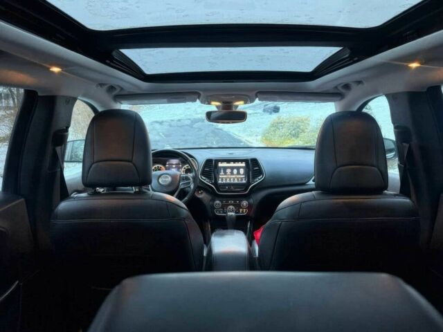 Серый Джип Чероки, объемом двигателя 3.2 л и пробегом 33 тыс. км за 7500 $, фото 9 на Automoto.ua