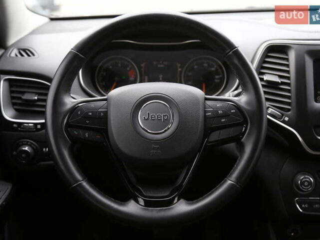 Сірий Джип Cherokee, об'ємом двигуна 2.36 л та пробігом 62 тис. км за 20900 $, фото 13 на Automoto.ua