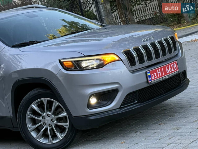 Сірий Джип Cherokee, об'ємом двигуна 2.36 л та пробігом 109 тис. км за 15500 $, фото 10 на Automoto.ua