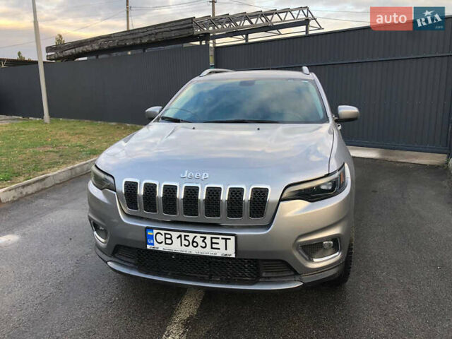 Серый Джип Чероки, объемом двигателя 3.24 л и пробегом 83 тыс. км за 17990 $, фото 2 на Automoto.ua