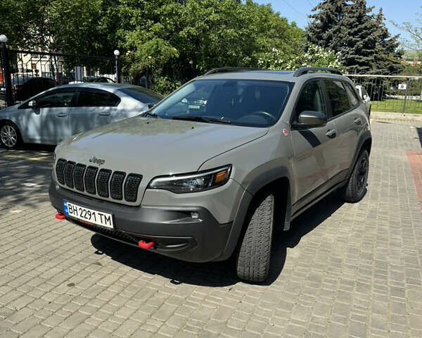 Сірий Джип Cherokee, об'ємом двигуна 3.24 л та пробігом 95 тис. км за 20900 $, фото 6 на Automoto.ua