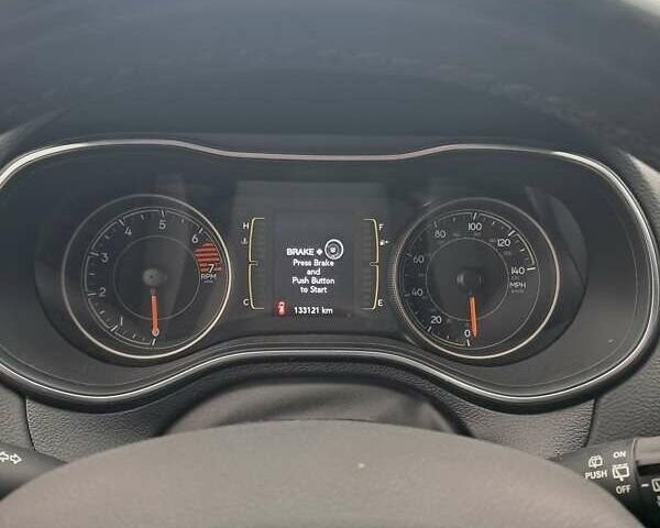 Серый Джип Чероки, объемом двигателя 2.36 л и пробегом 133 тыс. км за 18300 $, фото 10 на Automoto.ua