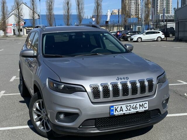 Сірий Джип Cherokee, об'ємом двигуна 0.24 л та пробігом 24 тис. км за 18600 $, фото 6 на Automoto.ua