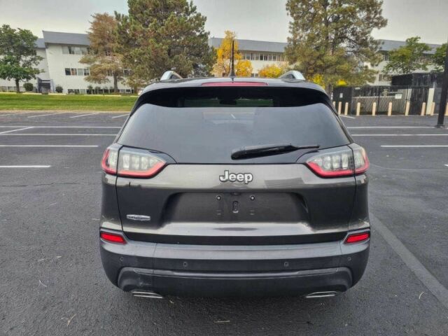Сірий Джип Cherokee, об'ємом двигуна 2 л та пробігом 40 тис. км за 9800 $, фото 6 на Automoto.ua