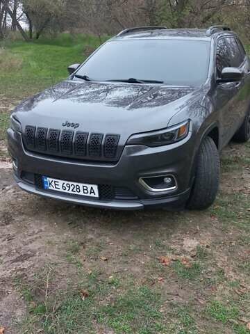 Серый Джип Чероки, объемом двигателя 2.36 л и пробегом 118 тыс. км за 16500 $, фото 3 на Automoto.ua