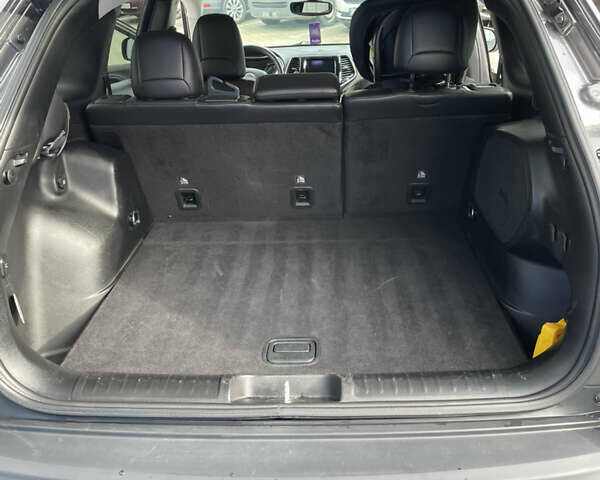 Сірий Джип Cherokee, об'ємом двигуна 2.36 л та пробігом 160 тис. км за 16500 $, фото 23 на Automoto.ua