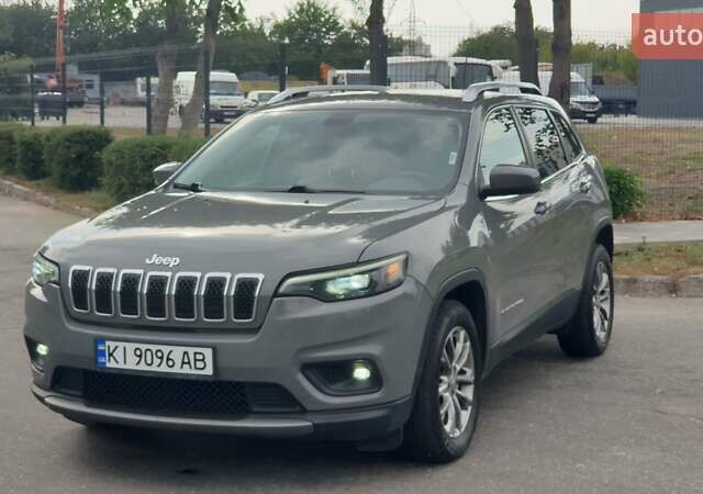 Серый Джип Чероки, объемом двигателя 3.24 л и пробегом 61 тыс. км за 19000 $, фото 8 на Automoto.ua