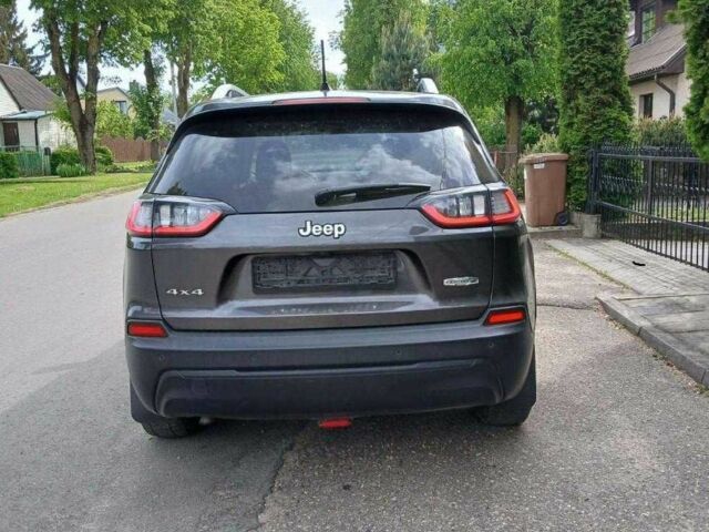 Сірий Джип Cherokee, об'ємом двигуна 2.4 л та пробігом 100 тис. км за 10800 $, фото 1 на Automoto.ua