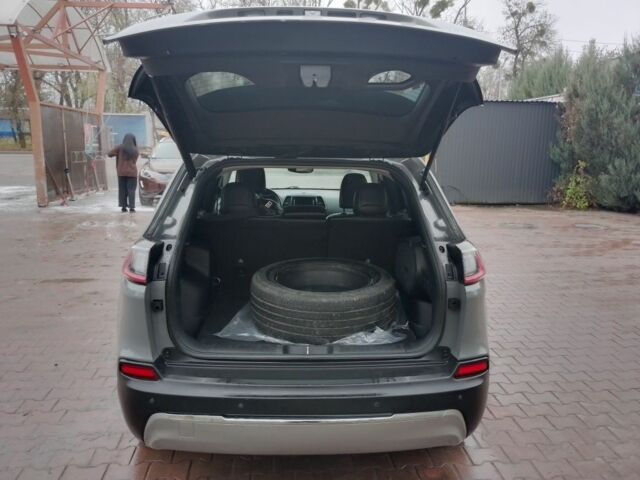 Серый Джип Чероки, объемом двигателя 2.4 л и пробегом 111 тыс. км за 17300 $, фото 7 на Automoto.ua