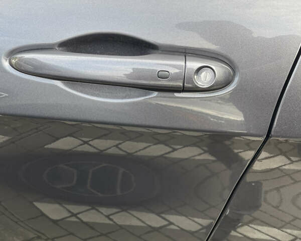 Сірий Джип Cherokee, об'ємом двигуна 2.36 л та пробігом 160 тис. км за 16500 $, фото 7 на Automoto.ua