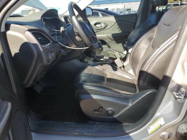 Сірий Джип Cherokee, об'ємом двигуна 2.4 л та пробігом 100 тис. км за 2900 $, фото 6 на Automoto.ua