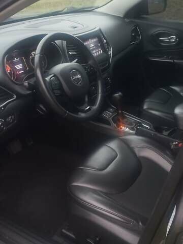 Серый Джип Чероки, объемом двигателя 2.36 л и пробегом 118 тыс. км за 16500 $, фото 19 на Automoto.ua