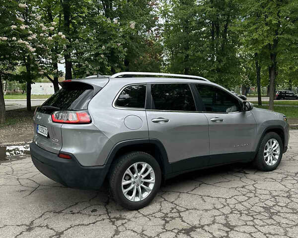 Серый Джип Чероки, объемом двигателя 2.36 л и пробегом 139 тыс. км за 16600 $, фото 13 на Automoto.ua