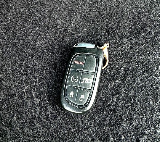 Серый Джип Чероки, объемом двигателя 3.2 л и пробегом 182 тыс. км за 14800 $, фото 2 на Automoto.ua