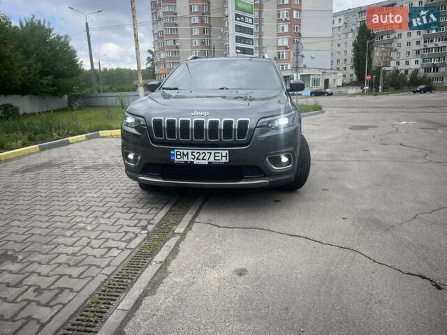 Серый Джип Чероки, объемом двигателя 3.24 л и пробегом 164 тыс. км за 18500 $, фото 4 на Automoto.ua