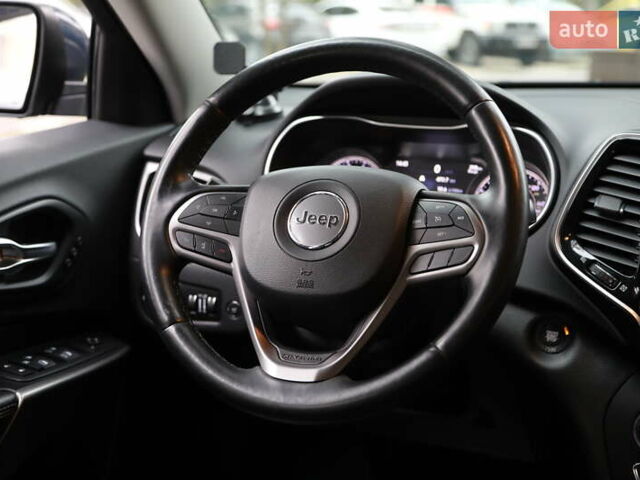 Сірий Джип Cherokee, об'ємом двигуна 3.24 л та пробігом 157 тис. км за 18500 $, фото 14 на Automoto.ua