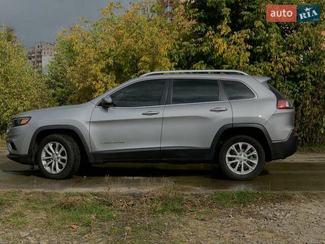 Сірий Джип Cherokee, об'ємом двигуна 2.36 л та пробігом 139 тис. км за 16800 $, фото 5 на Automoto.ua
