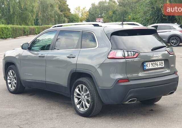 Серый Джип Чероки, объемом двигателя 3.24 л и пробегом 61 тыс. км за 19000 $, фото 16 на Automoto.ua