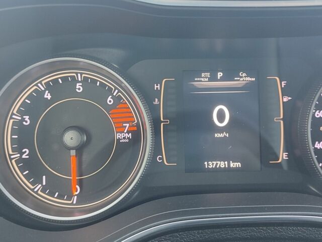 Сірий Джип Cherokee, об'ємом двигуна 2.4 л та пробігом 138 тис. км за 15750 $, фото 23 на Automoto.ua