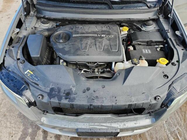 Джип Cherokee 2019 у Чернівцях на Automoto.ua Сірий Джип Cherokee, об'ємом двигуна 3.2 л та пробігом 73 тис. км за 2500 $, фото 10 на Automoto.ua