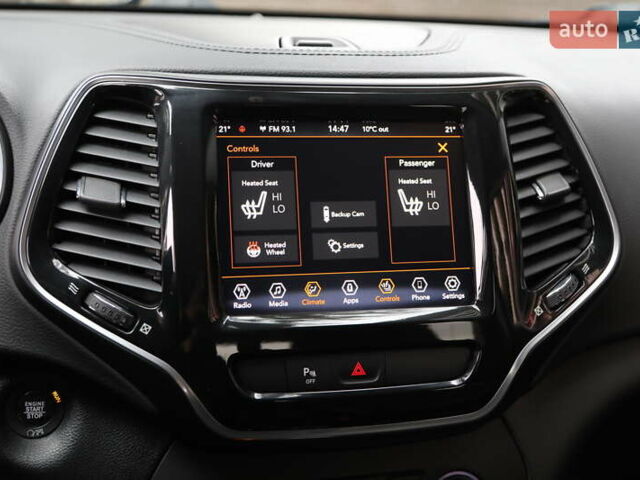 Сірий Джип Cherokee, об'ємом двигуна 3.24 л та пробігом 157 тис. км за 18500 $, фото 16 на Automoto.ua