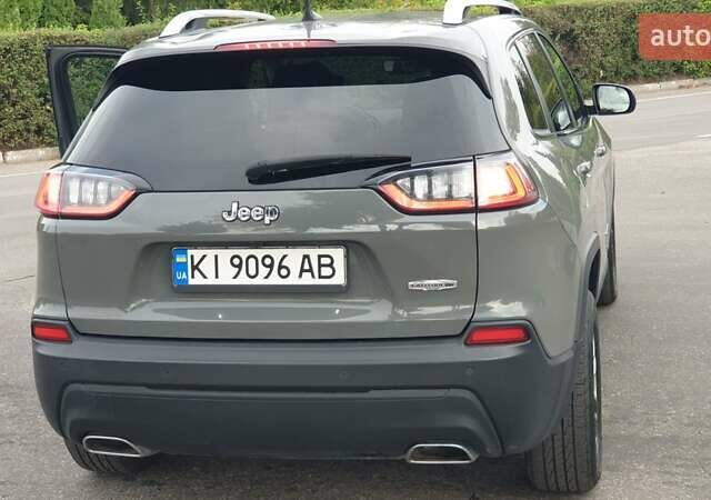 Серый Джип Чероки, объемом двигателя 3.24 л и пробегом 61 тыс. км за 19000 $, фото 19 на Automoto.ua
