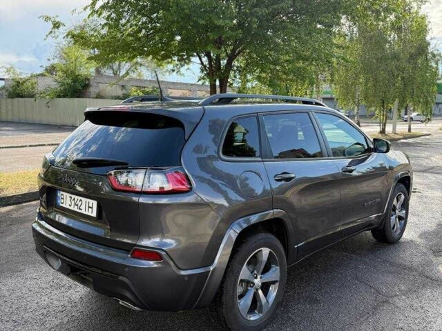 Сірий Джип Cherokee, об'ємом двигуна 3.2 л та пробігом 11 тис. км за 22799 $, фото 4 на Automoto.ua