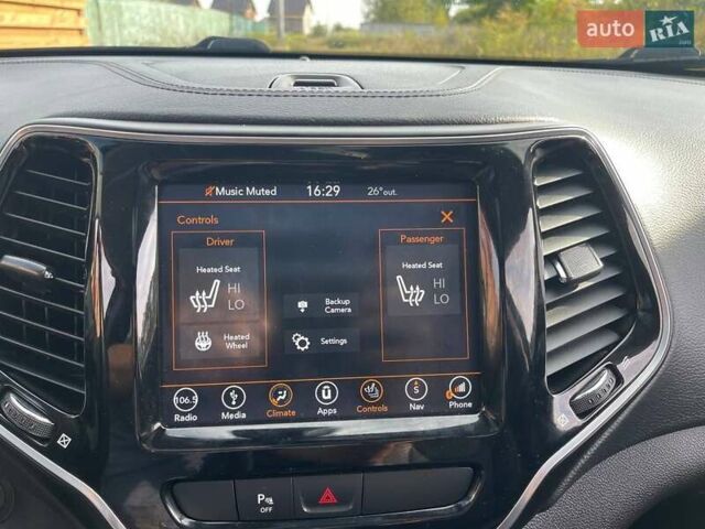 Серый Джип Чероки, объемом двигателя 3.2 л и пробегом 122 тыс. км за 18499 $, фото 18 на Automoto.ua