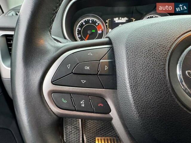 Серый Джип Чероки, объемом двигателя 2.36 л и пробегом 90 тыс. км за 16990 $, фото 16 на Automoto.ua